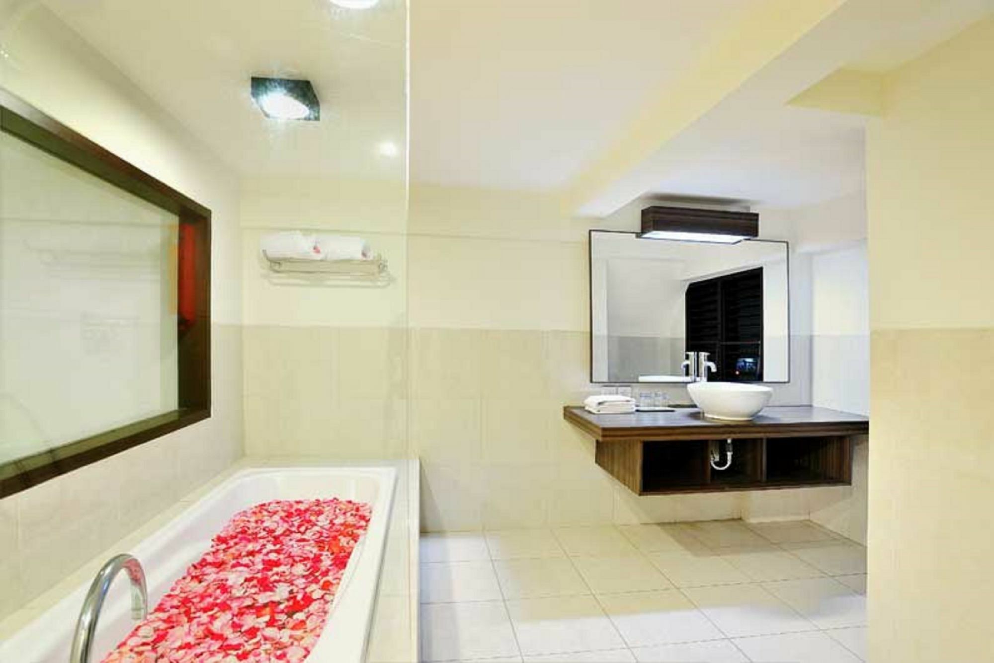 Ganga Hotel & Apartment Denpasar Exterior foto